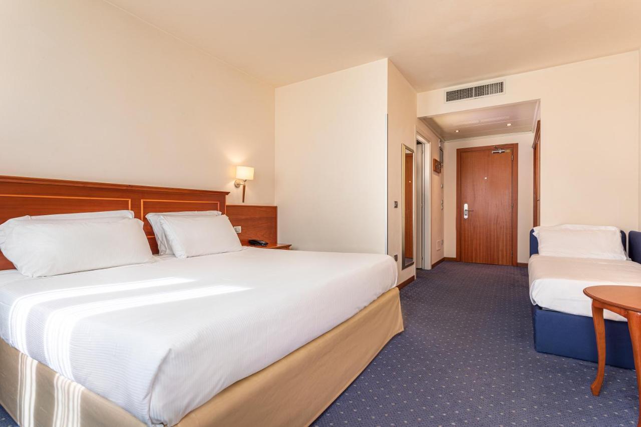 Best Western Titian Inn Hotel Treviso Silea Esterno foto