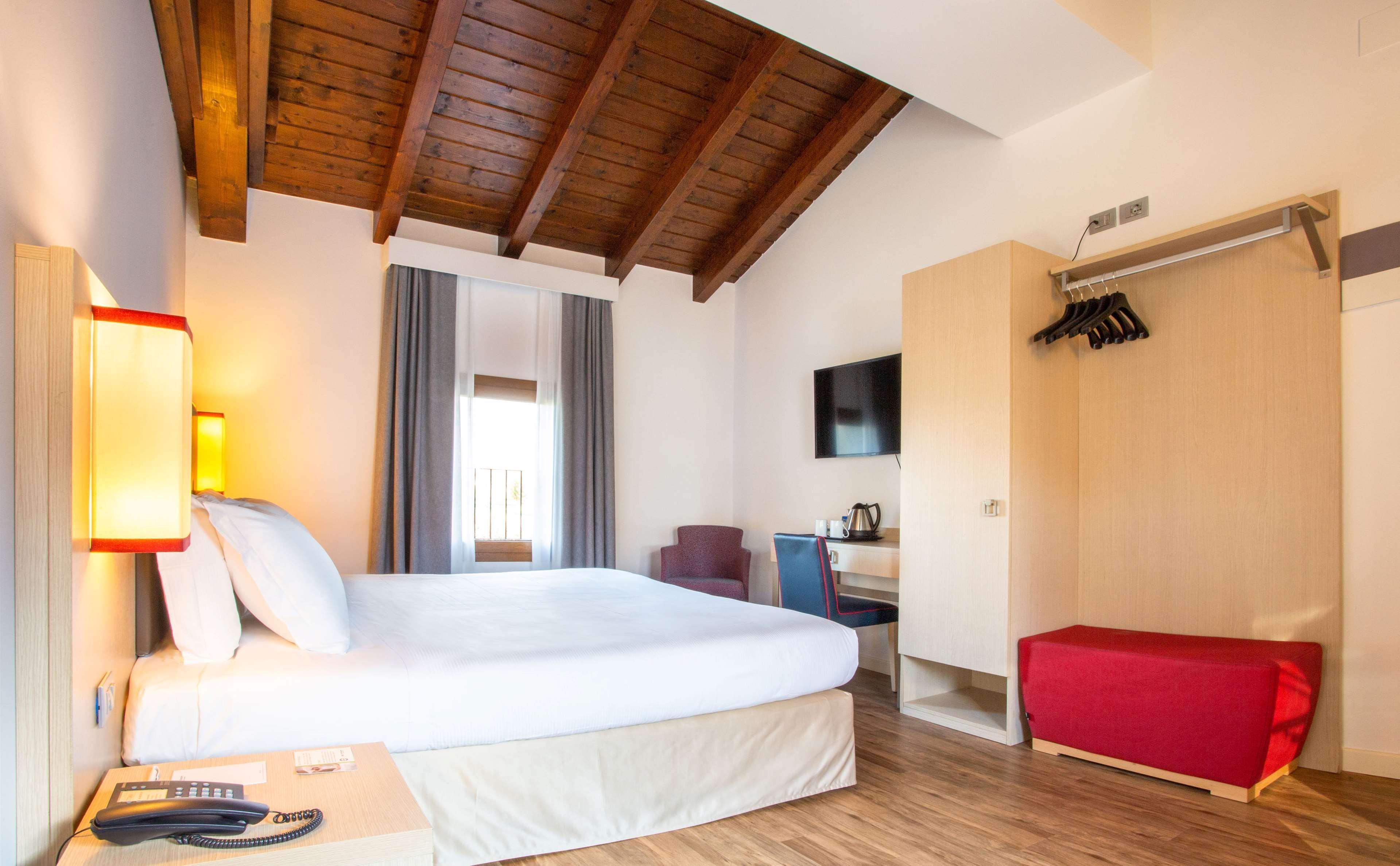 Best Western Titian Inn Hotel Treviso Silea Esterno foto