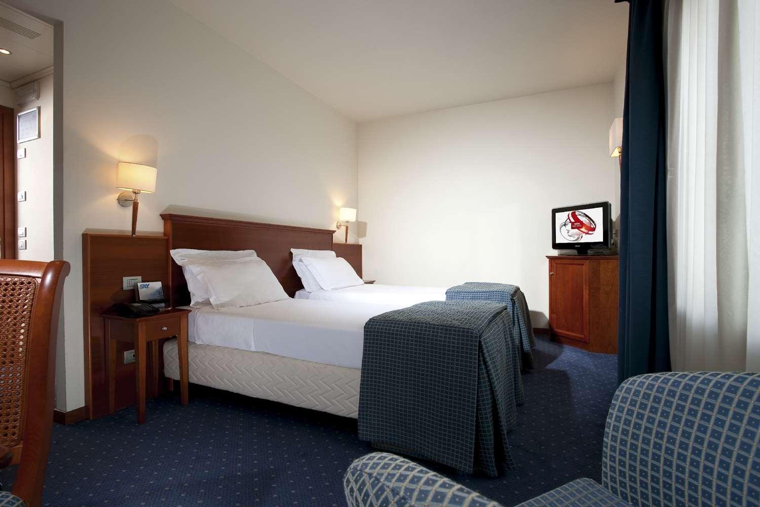 Best Western Titian Inn Hotel Treviso Silea Esterno foto